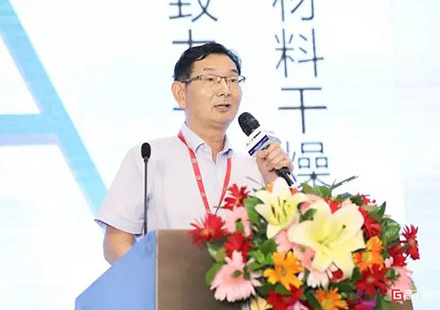 國軒高科工程研究總院常務(wù)副院長徐興無參加第十二屆高工鋰電峰會(huì)并做主題演講